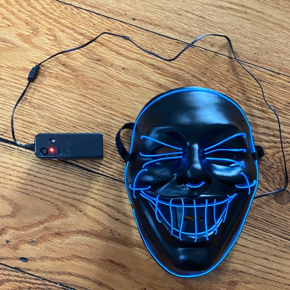 Black LED Mask with Blue Lights - Picture 4 of 4